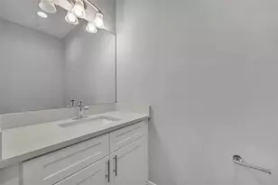 62 W Jersey St, Orlando, FL 32806 - Photo 22