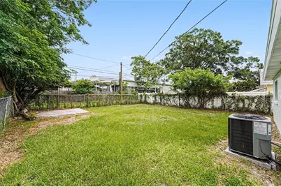 4041 53rd Avenue N, Saint Petersburg, FL 33714 - Photo 14