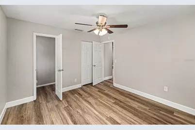4041 53rd Avenue N, Saint Petersburg, FL 33714 - Photo 8