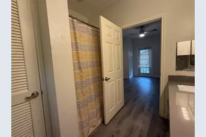 860 N Orange Avenue #403, Orlando, FL 32801 - Photo 12