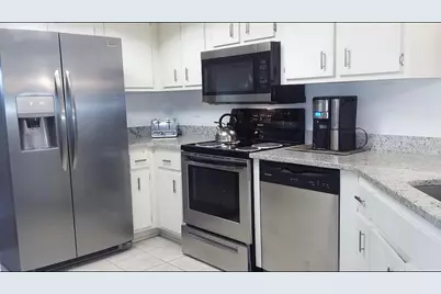 8532 SW 109th Lane Road, Ocala, FL 34481 - Photo 2