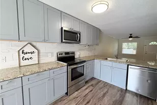 1128 Sophie Blvd, Orlando, FL 32828 - Photo 10