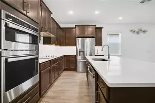 9481 Emerald Berry Dr, Winter Garden, FL 34787 - Photo 10