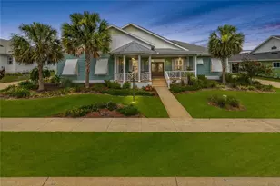 1097 Sugarloaf Key Loop, Lady Lake, FL 32159 - Photo 2