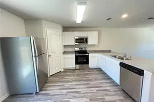 1630 Tench Ct, Kissimmee, FL 34759 - Photo 4