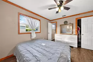 715 4th St, Polk City, FL 33868 - Photo 18