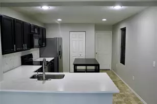 1017 Chalcedony St, Kissimmee, FL 34744 - Photo 4