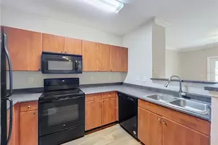 206 E South St, Orlando, FL 32801 - Photo 16