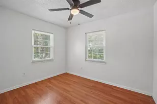 222 Lakeview Dr, Auburndale, FL 33823 - Photo 18
