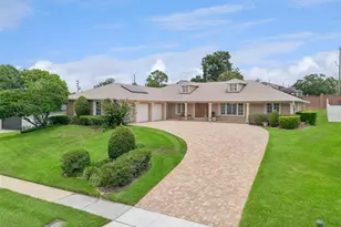 220 Rollingwood Trail, Altamonte Springs, FL 32714 - Photo 2