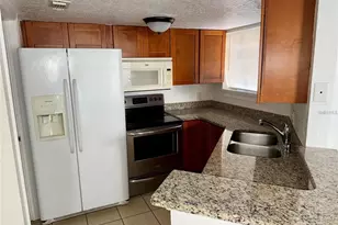 1964 Lake Atriums Cir, Orlando, FL 32839 - Photo 6