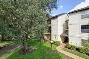 1964 Lake Atriums Cir, Orlando, FL 32839 - Photo 16