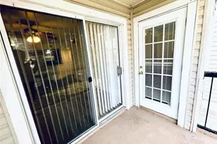 1964 Lake Atriums Cir, Orlando, FL 32839 - Photo 14