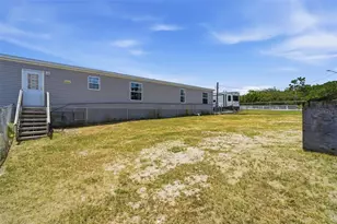 7242 Black Rd, Lake Wales, FL 33898 - Photo 6
