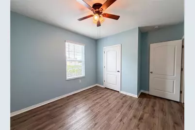 5805 71st Street E, Palmetto, FL 34221 - Photo 12