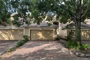 3099 Metro Sevilla Dr, Orlando, FL 32835 - Photo 2