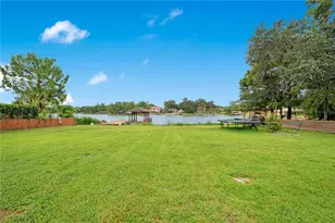 5725 Padgett Cir, Orlando, FL 32839 - Photo 22