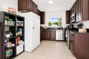5725 Padgett Cir, Orlando, FL 32839 - Photo 10