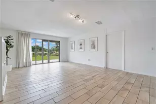 5725 Padgett Cir, Orlando, FL 32839 - Photo 10