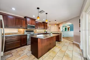 1835 Oak Ln, Orlando, FL 32803 - Photo 12
