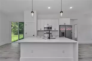 219 E Caldwell Dr, Dunnellon, FL 34434 - Photo 16