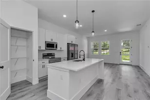 219 E Caldwell Dr, Dunnellon, FL 34434 - Photo 16