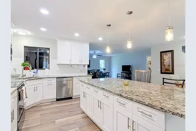 670 Glen Circle, New Smyrna Beach, FL 32168 - Photo 6