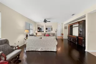 25143 Chipshot Ct, Sorrento, FL 32776 - Photo 8