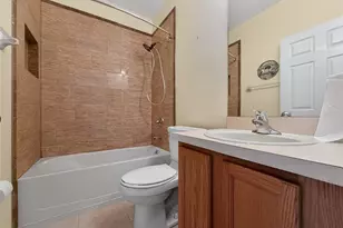 25143 Chipshot Ct, Sorrento, FL 32776 - Photo 20