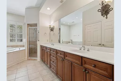 1223 Country Club Oaks Circle, Orlando, FL 32804 - Photo 10