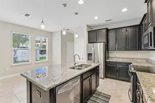 198 Mitchell Crk Wy, Oviedo, FL 32765 - Photo 4