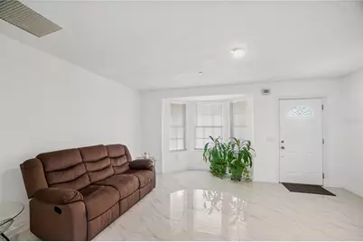 201 Great Yarmouth Court, Kissimmee, FL 34758 - Photo 2