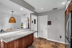 303 E Jersey St, Orlando, FL 32806 - Photo 10