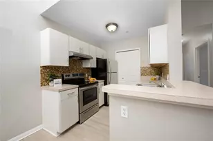 6548 Swissco Dr, Orlando, FL 32822 - Photo 10