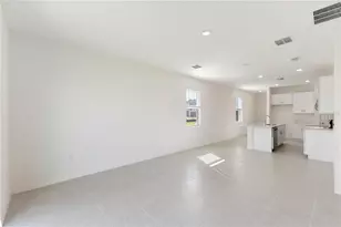 9129 Wildlight Trl, Wildwood, FL 34785 - Photo 8