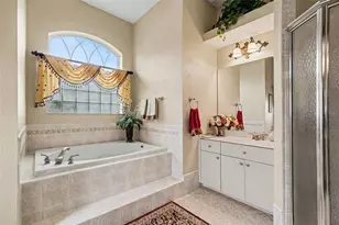 13387 Newcastle Ave, Spring Hill, FL 34609 - Photo 28