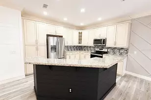 10403 Belfry Cir, Orlando, FL 32832 - Photo 4
