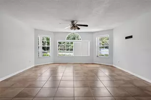 2016 Royal Bay Blvd, Kissimmee, FL 34746 - Photo 4