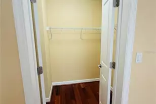 2305 Edgewater Dr, Orlando, FL 32804 - Photo 20