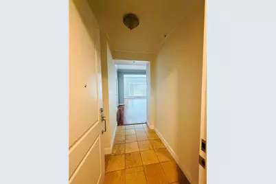 2305 Edgewater Drive #1708, Orlando, FL 32804 - Photo 4
