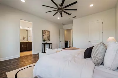 9037 Laureate Boulevard, Orlando, FL 32827 - Photo 36