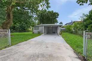 57 Cabana Ave, North Fort Myers, FL 33903 - Photo 6