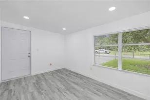 57 Cabana Ave, North Fort Myers, FL 33903 - Photo 10