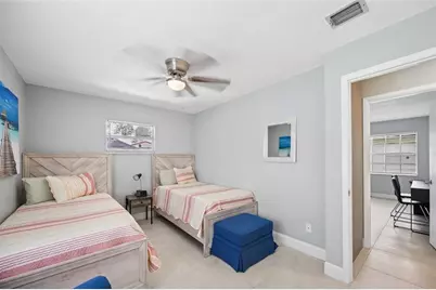 536 Hibiscus Way #7B, Orlando, FL 32807 - Photo 16