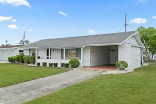 816 Oakmont Ave, Sun City Center, FL 33573 - Photo 34