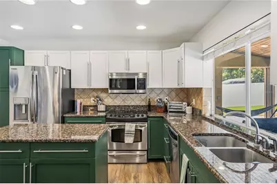 404 Barclay Avenue, Altamonte Springs, FL 32701 - Photo 12