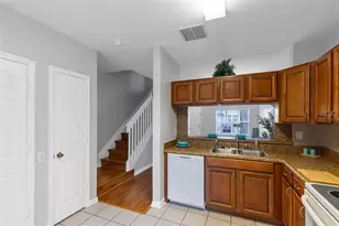 2919 Greenwood Springs Loop, Lake Mary, FL 32746 - Photo 4