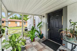 1024 Grant Ave, Mount Dora, FL 32757 - Photo 2