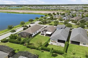 5027 E Fountainwood Dr, Saint Cloud, FL 34772 - Photo 1