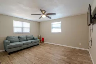 1050 Deal Ln, Holiday, FL 34691 - Photo 22